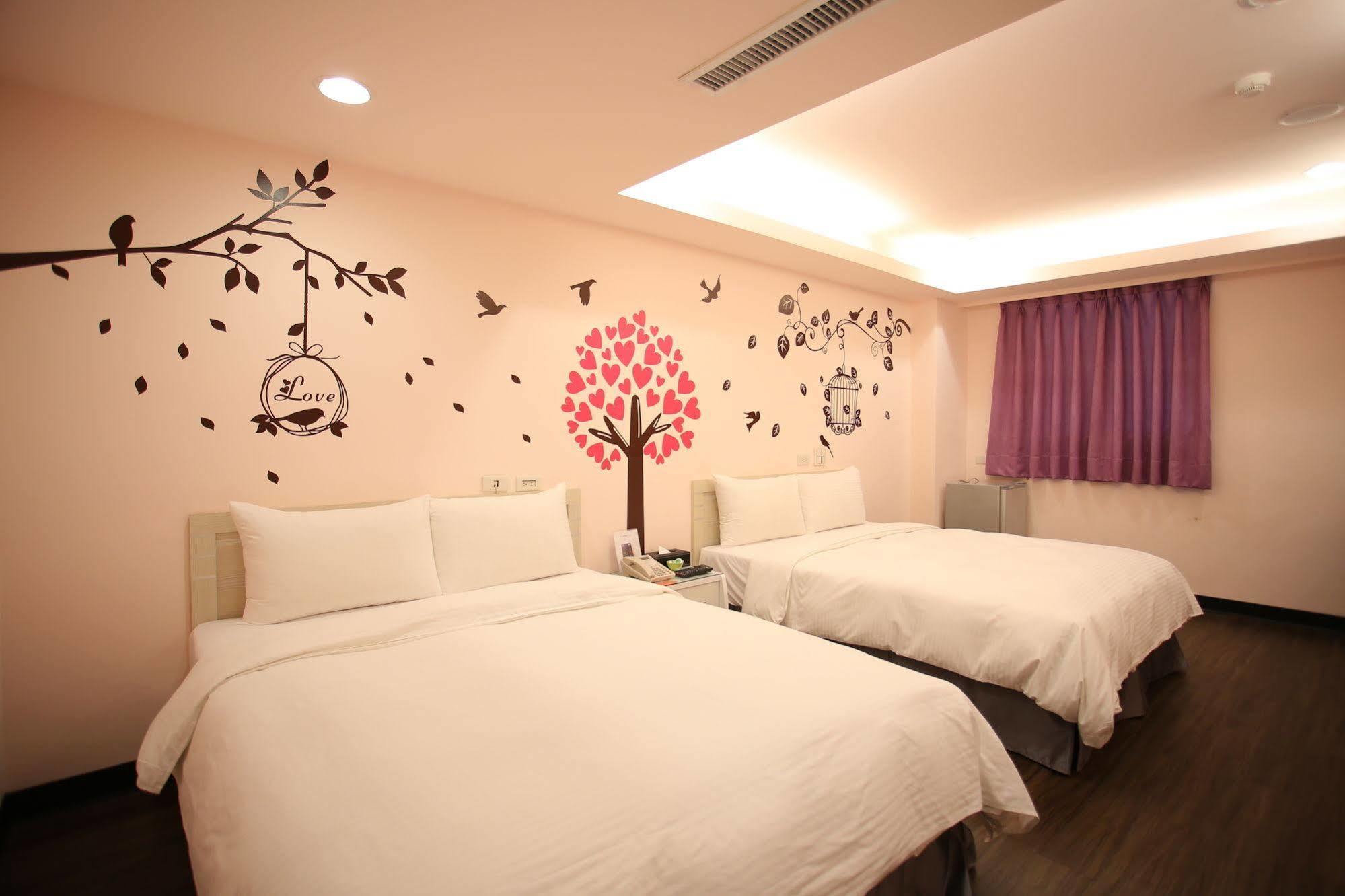 טאיפיי Love House Inn מראה חיצוני תמונה