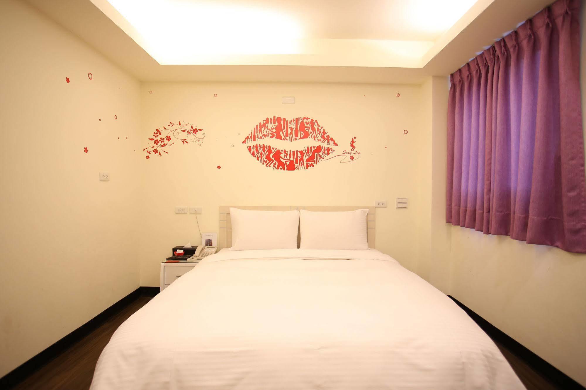 טאיפיי Love House Inn מראה חיצוני תמונה